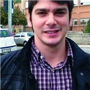 Sono laureato in Giurisprudenza e faccio l’avvocato da 12 anni